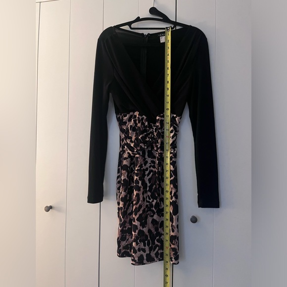 💫🌟 HOST PICK🌟💫 Bodycon Leopard Dress - Picture 9 of 12